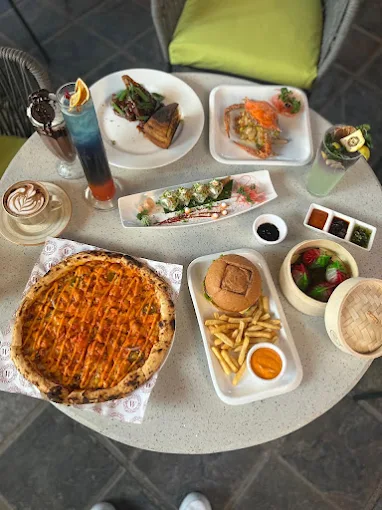 Wongdhen Cafe gallery image 5