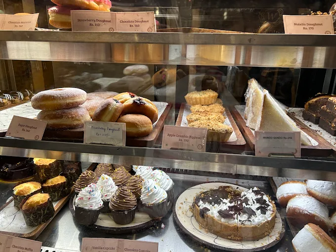 Wongdhen Cafe gallery image 4