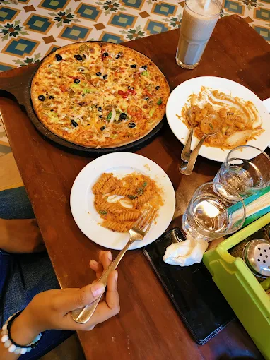 The Gardin Cafe gallery image 1