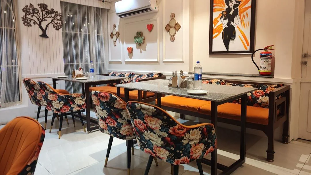 Wyld Courtyard gallery image 7