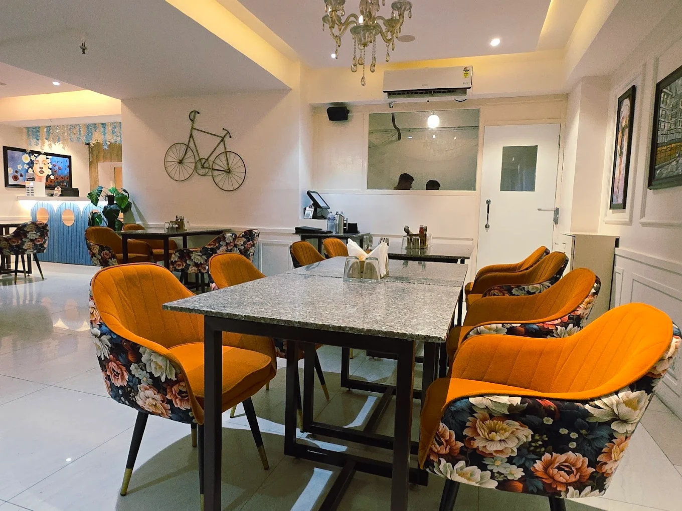 Wyld Courtyard gallery image 6