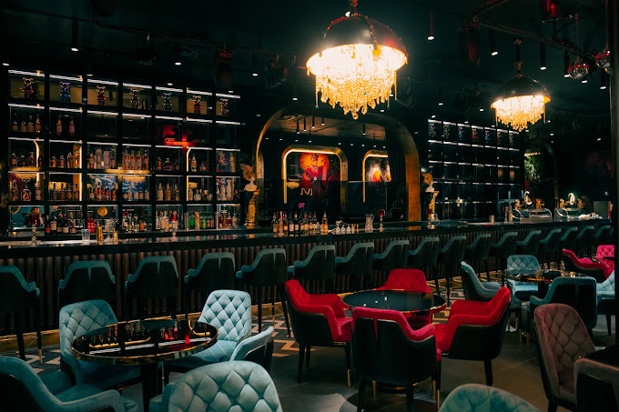 Level Restaurant and Bar