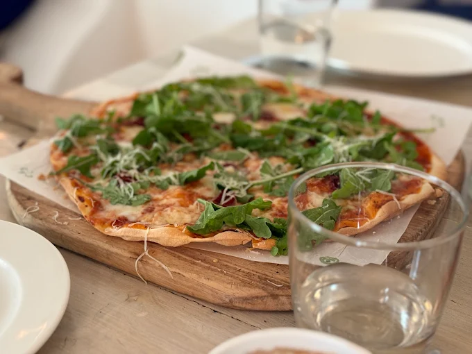 Olive Bar and Kitchen gallery image 4