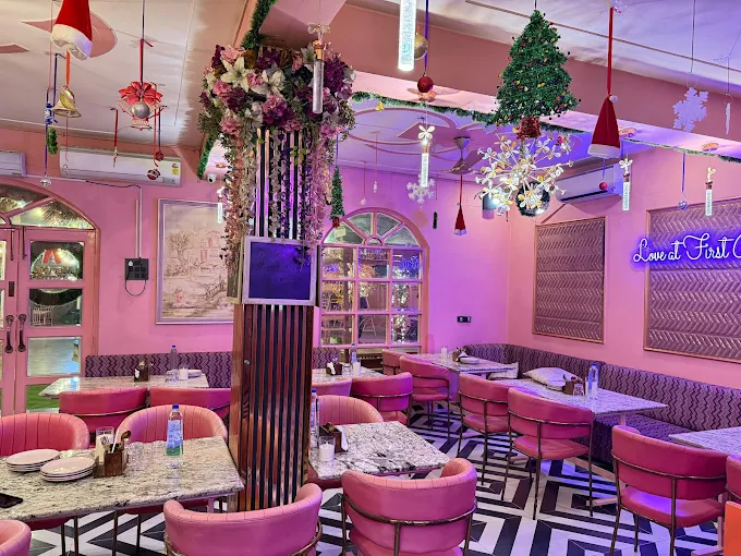 Fiaba Café gallery image 2