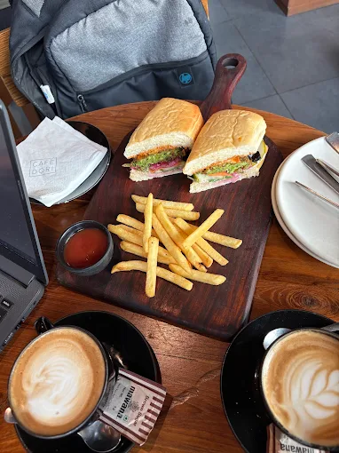 Cafe Dori Gurugram gallery image 1